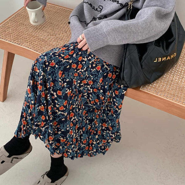 Tu. Korean Autumn Retro Blue Floral Skirt Women's 2022 Elastic High Waist A-Line Slim Floral Mid-Length Skirt