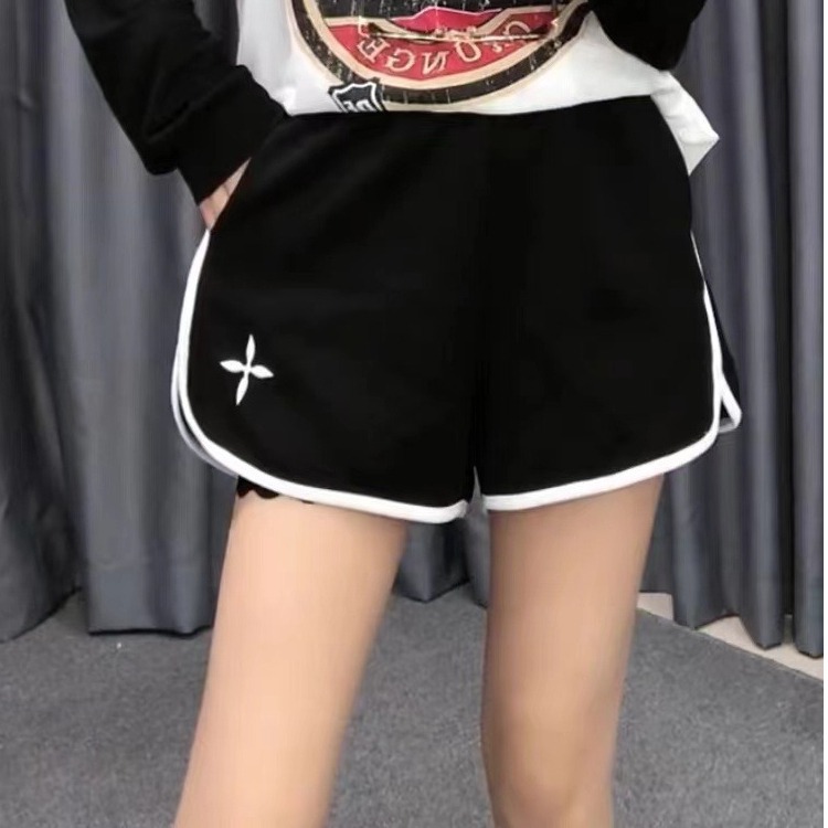 American retro color contrast bonded casual sports shorts women's spring and summer 2022 loose A-shaped wide leg hot pants women