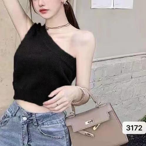 Irregular sweater women's summer short off shoulder design sense new Spice Girl Korean casual sleeveless top
