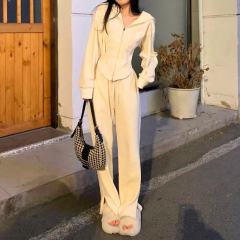 Haoliang College Chaoren hall retro chic sports leisure waist closing thin hooded fishbone sweater set