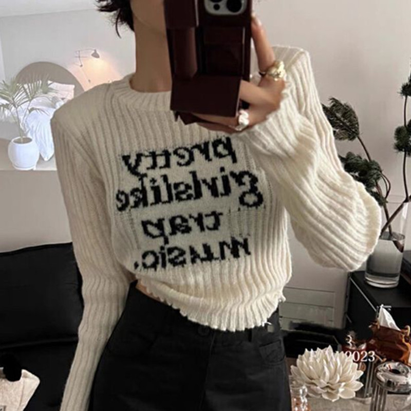 Autumn/Winter 2024 New Korean Style Retro Hot Girl Fitted Alphabet Print Vertical Striped Short-Sleeve Knit Top
