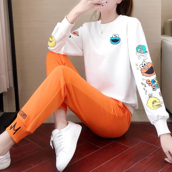 Hong Kong 2020 summer Korean fashion leisure sports suit women cartoon short sleeve T-shirt pants two pieces