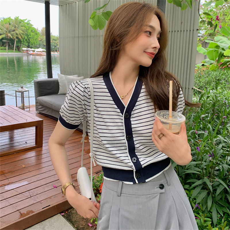 Striped collar short sleeve ice silk sweater women's summer new retro style slim short cardigan top