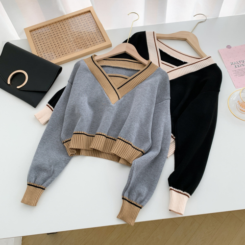 Vintage Western style loose V-Neck Sweater women's spring and autumn new 2021 contrast short sweater fake two-piece top