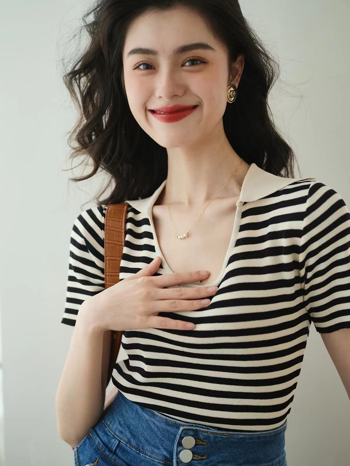 Ron Vintage harbor style ice silk stripe T-shirt 2022 summer new French style design sense short sleeve knit top