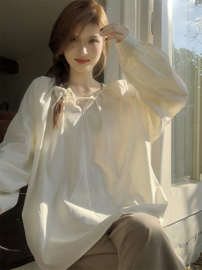 Women's Autumn French Lantern Sleeve Vintage Loose Design V-Neck Long-Sleeve Shirt - Actual Photos