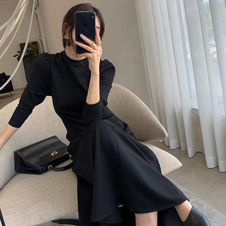 Black long-sleeved dress spring and autumn new Korean version waist slimming net red big swing skirt