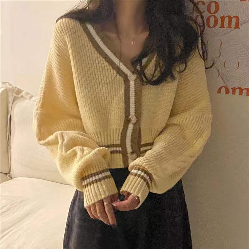 Autumn sweater women wear new V-Neck long sleeved knitted cardigan jacket loose thin sweater short top fashion