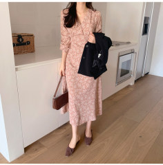 Soft floral waist show thin V-neck temperament dress