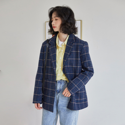Real shot retro Plaid Blazer Jacket Women's Hong Kong style short suit winter