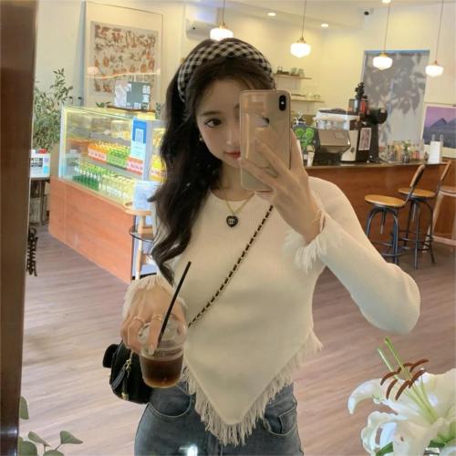  early autumn irregular tassel black long-sleeved sweater women's design T-shirt short top trend