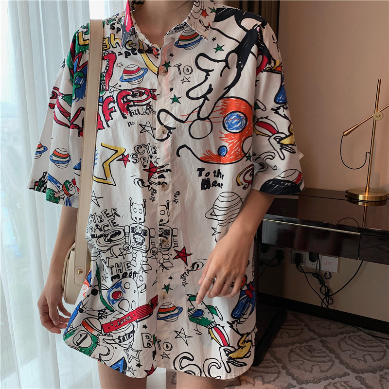 Actual photo ~ New Mickey design sense minority short sleeve Hong Kong style retro floral shirt female