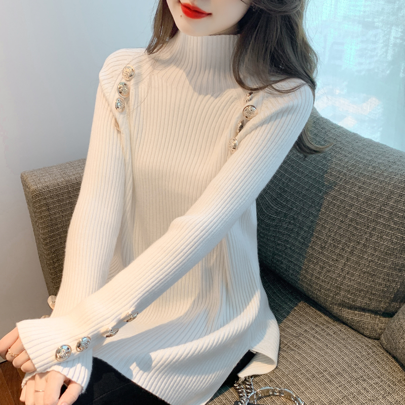 Real shot of 2022 new bottoming half-high collar loose air fashion button sweater top