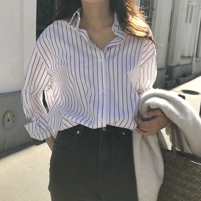 Design sense of minority loose leisure simple and versatile vertical stripe long sleeve thin sunscreen shirt top for women