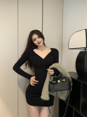Real shot real price hot girl knitting dress female pure desire style bottoming v-neck sexy waist tight wrap hip skirt