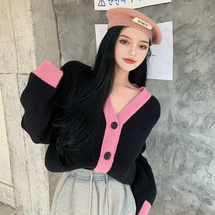Color matching sweater coat women's new style in autumn and winter 2021 loose and lazy style wear knitted cardigan outside