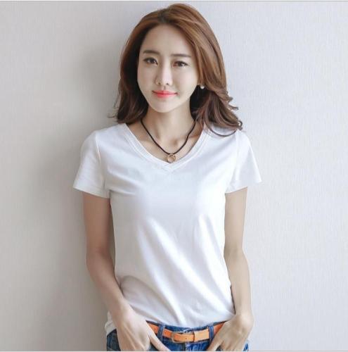 2020 Europe, America, spring and summer new women's white short sleeve top, T-shirt, fast selling women's short bottom coat