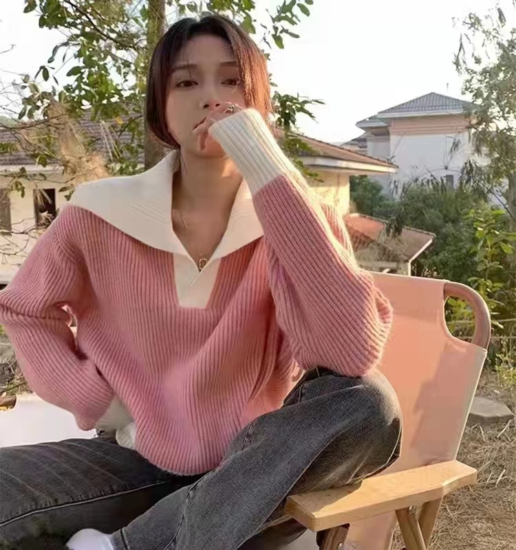 famous2022 Qiu Xin help the niche age-reducing v-neck color-blocking polo knitted sweater top