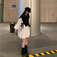 Official figure real price spring new Korean irregular fake two color matching Lantern Sleeve Dress