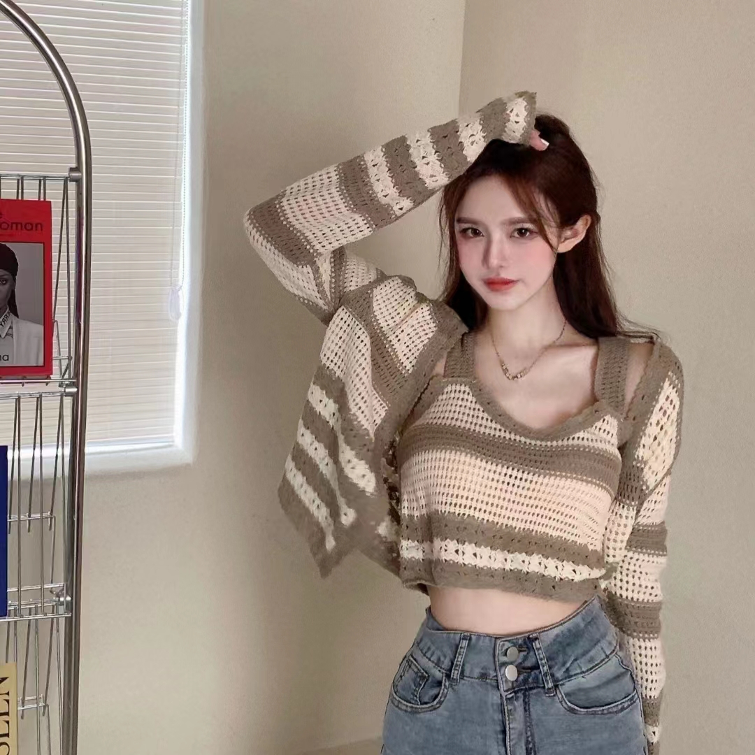 Striped knitted cardigan women's design sense niche pure lust hot girl short top early spring chic suspender two-piece set