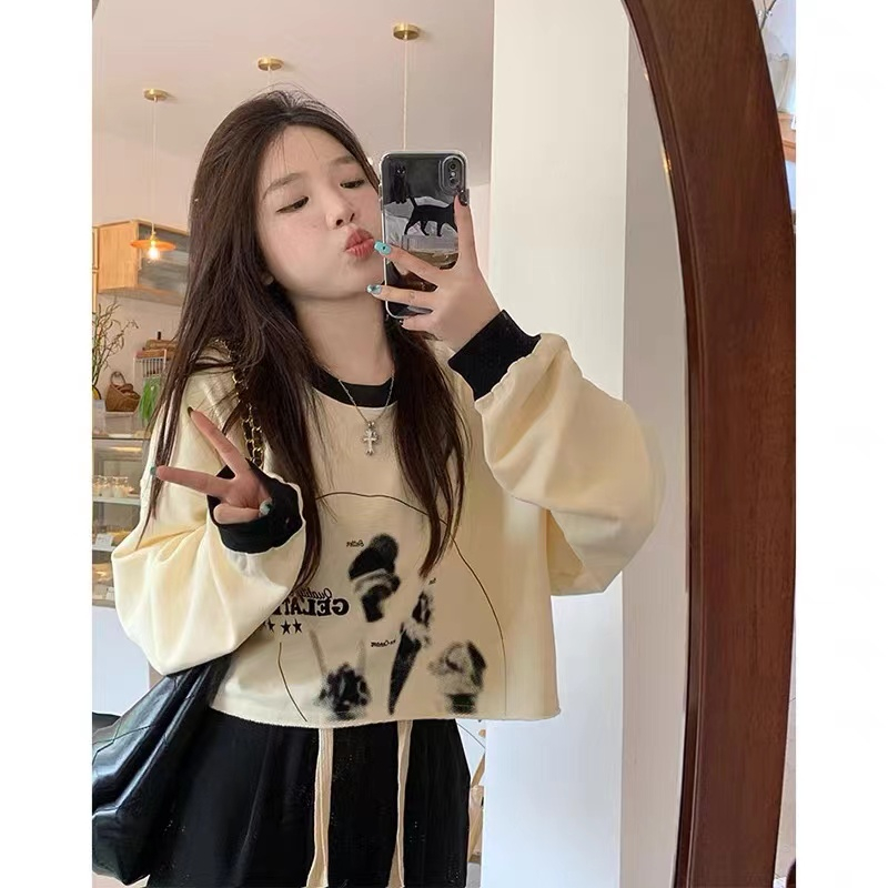 Sweet and Cool Spice Contrast Color Long Sleeve Sweater Short Loose Thin Pullover Top