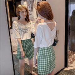 Women's T-shirt with open back and short sleeve