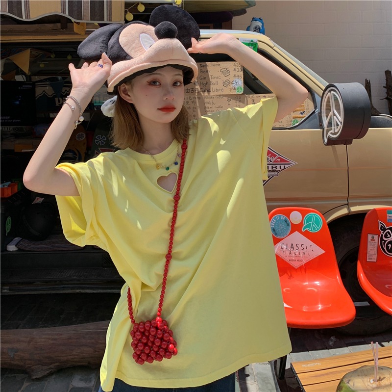 2022 short sleeve T-shirt women's summer loose round neck top love embroidery hollow women's wear