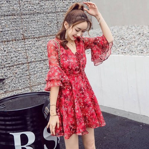 Spring Korean version small fresh skirt small super fairy collar trumpet sleeve Floral Chiffon Dress