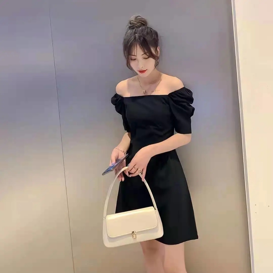 Large women's Vintage bubble sleeves look thin and cover your belly fat mm small black skirt dress Hepburn style square collar skirt children's summer
