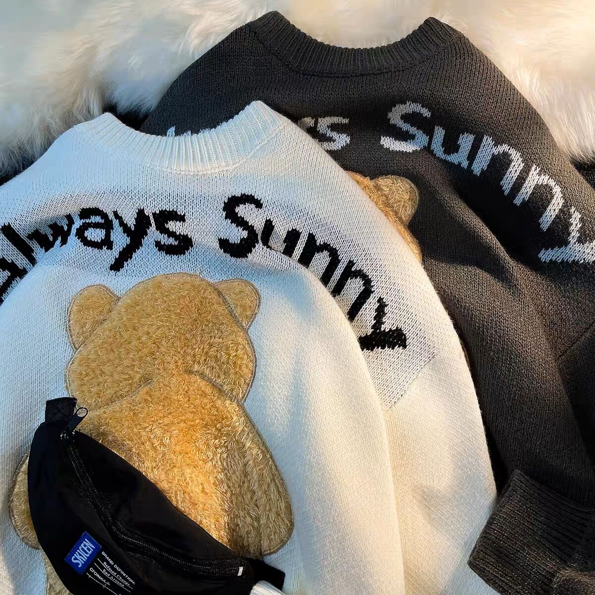 Backpack bear design sense pullover sweater men and women niche street wear knitted sweater couple coat autumn and winter