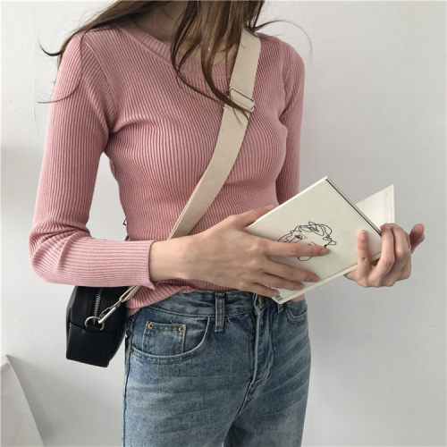 Autumn and winter new Korean versatile round neck striped Pullover Sweater elastic long sleeve knitted bottoming shirt