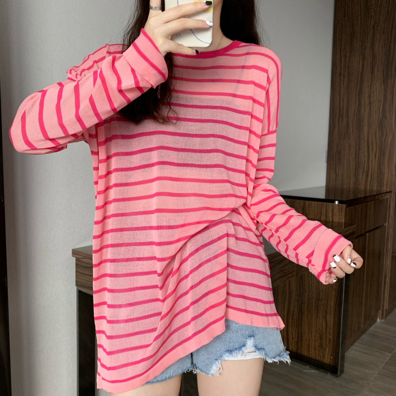 Real price ~ Korean loose and versatile candy color stripe lazy wind thin sunscreen knitted T-shirt