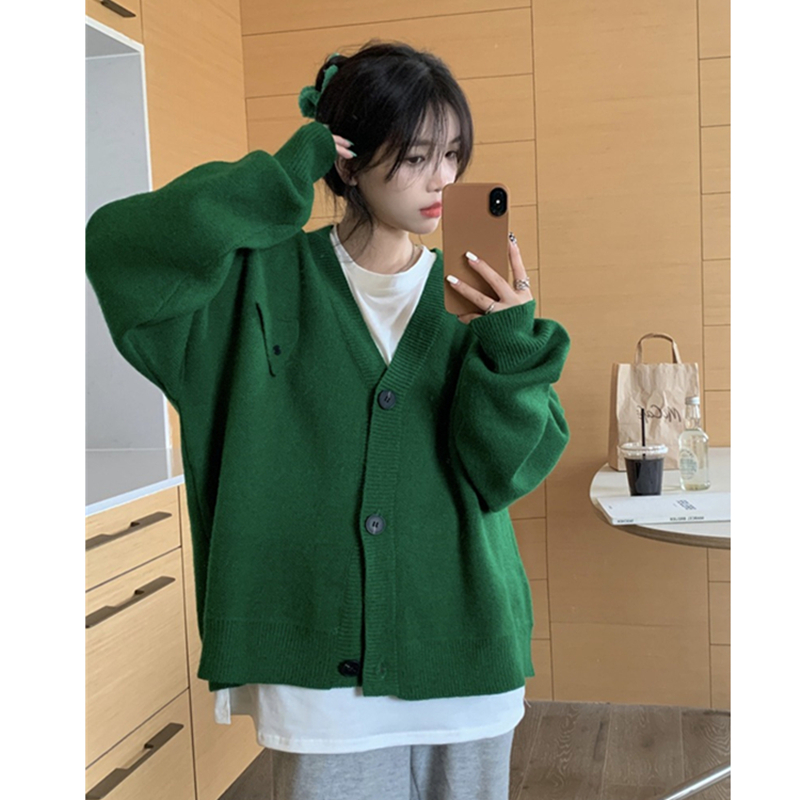 Lazy sweater coat spring 2022 new design pure color loose V-neck single breasted knitted cardigan women