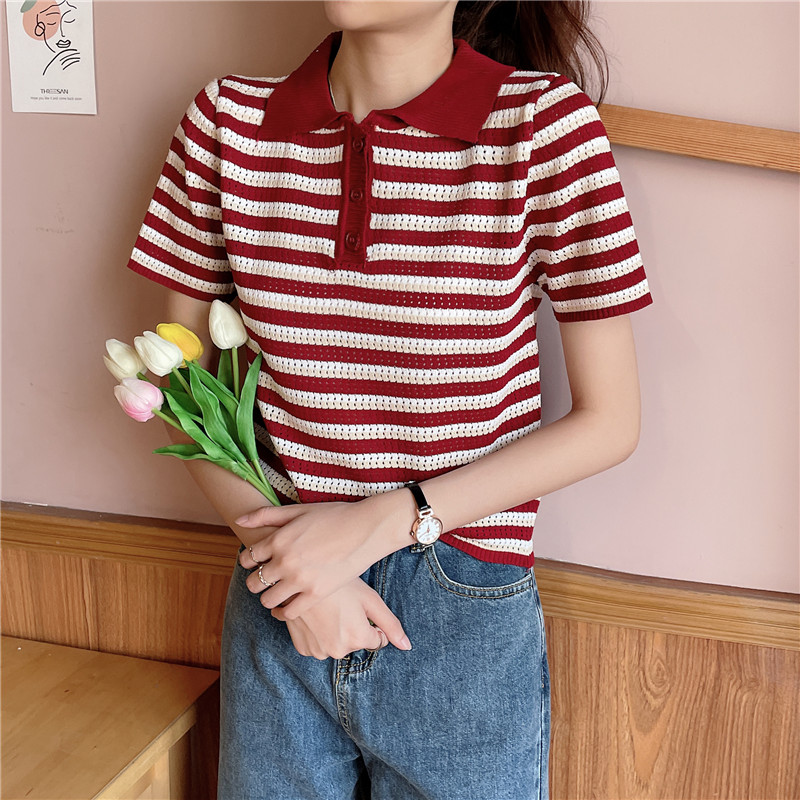 Real shot of Korean new relaxed foreign style age reducing collar stripe short knitted short sleeve T-shirt