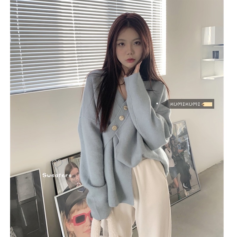 Design sense niche knitted cardigan women's lazy wind v-neck sweater coat thick inner bottoming shirt top