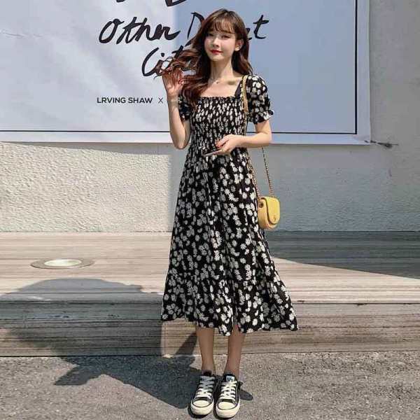 French small daisy dress with square collar new Korean student's best friend dress in summer