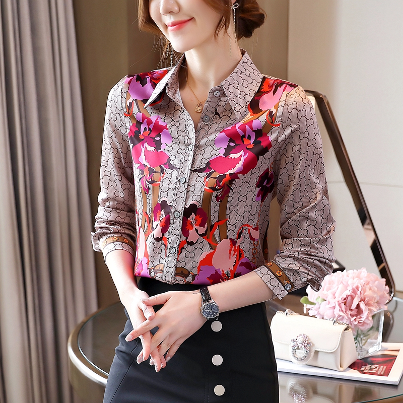 Silk shirt women's 2021 spring dress new fashion foreign style printing Lapel temperament Long Sleeve Chiffon Top
