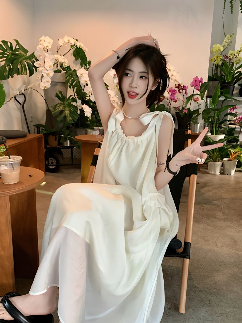 Summer Sweet 2023 New Thin Fashion Gentle Wind Beige Mid-length Suspender Dress Women's Clothing