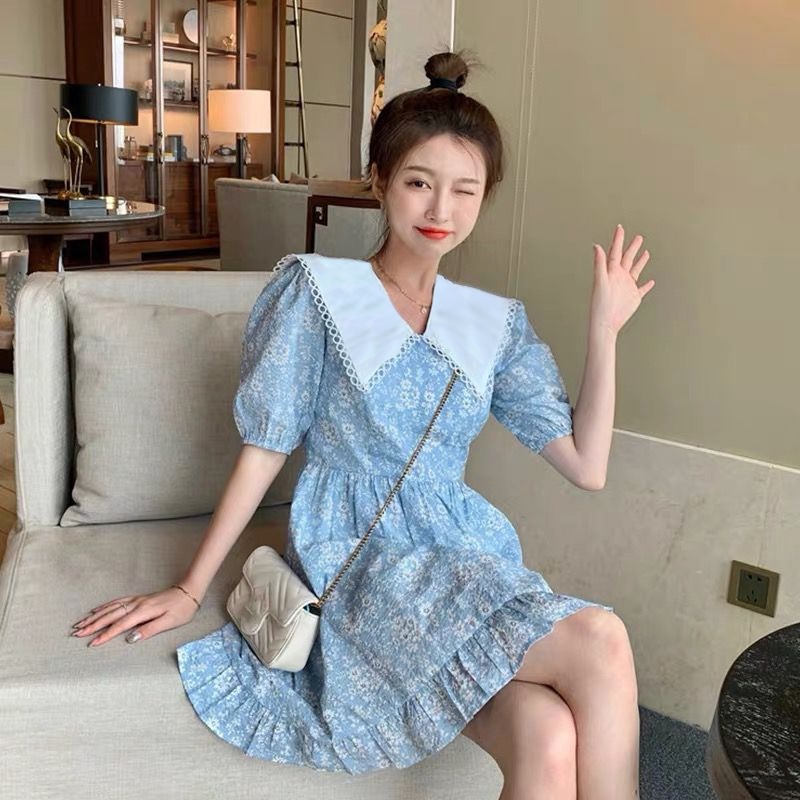 Gentle wind French dress 2022 new female summer weather doll collar broken flower tea break sweet first love