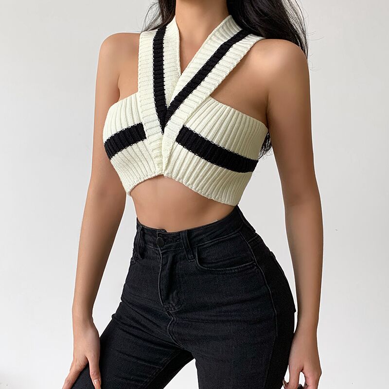 That girl European and American minority knitted vest design stripe sleeveless V-neck slim and versatile hanging neck jacket