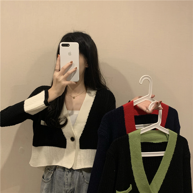 Real shooting price~ Retro contrast color knitted cardigan Xiaoxiang style long-sleeved short color-blocking sweater jacket