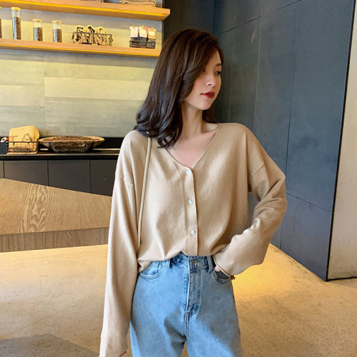 Knitted Cardigan Jacket Women Fashion 2020 new autumn V-neck thin style foreign style thin sweater top thin women