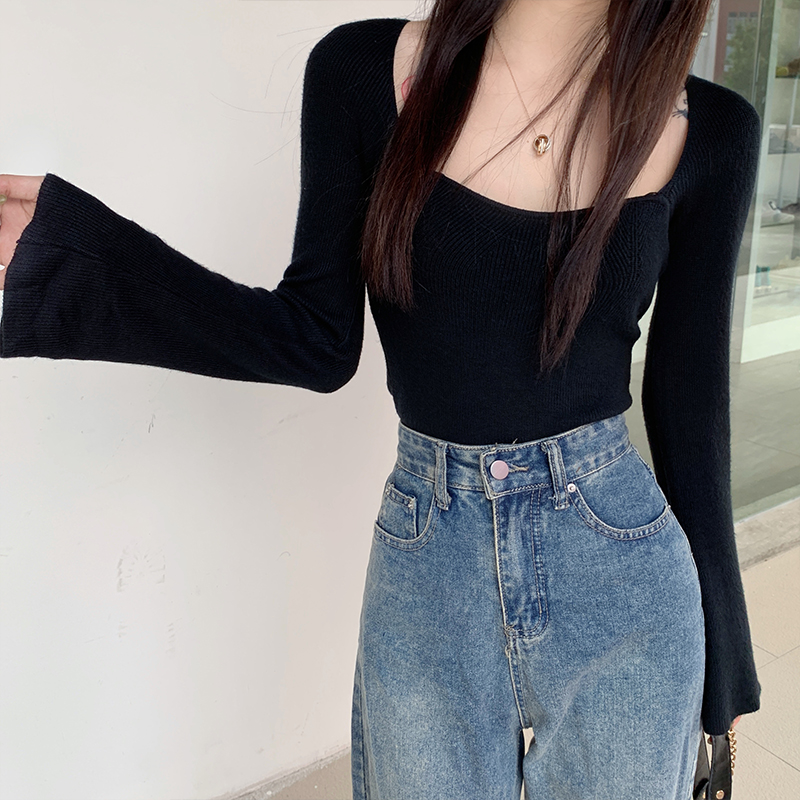 Real shot square collar bottoming sweater French Korean version elegant sexy bell sleeve solid color slim sweater