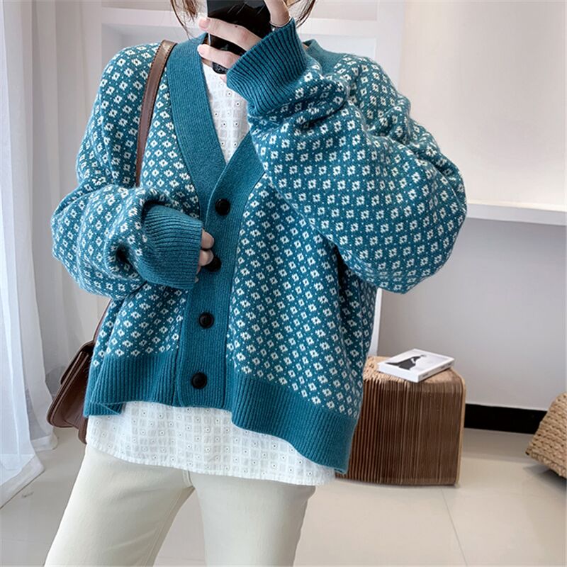 Sweater cardigan coat 2021 autumn winter New Vintage jacquard lazy wind loose wear short sweater top