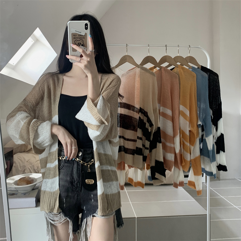 Real shooting, real price, new summer sunscreen clothes, long sleeved loose striped color matching sweater, cardigan