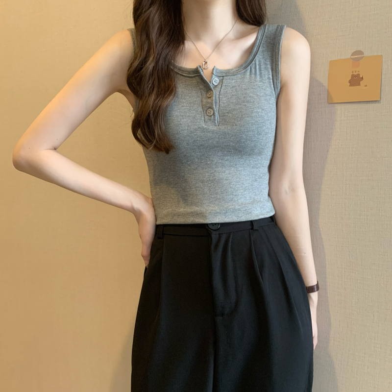 Real shooting and real price ~ spring and summer Korean version simple button versatile inside and outside wearing solid color vest