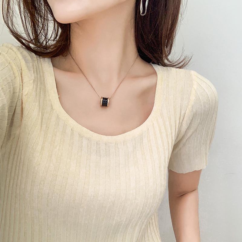 Ice silk knitted T-shirt women's short Korean version sleeve square collar collarbone slim simple versatile short top