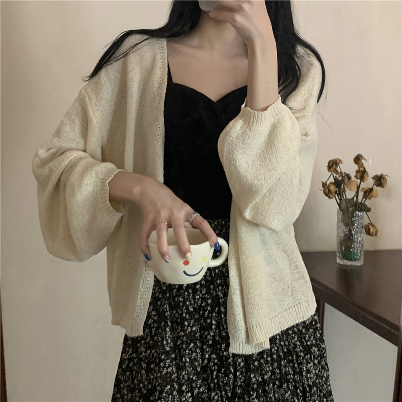 Real shooting and real price new autumn knitted cardigan loose and lazy style, wearing long sleeved top outside