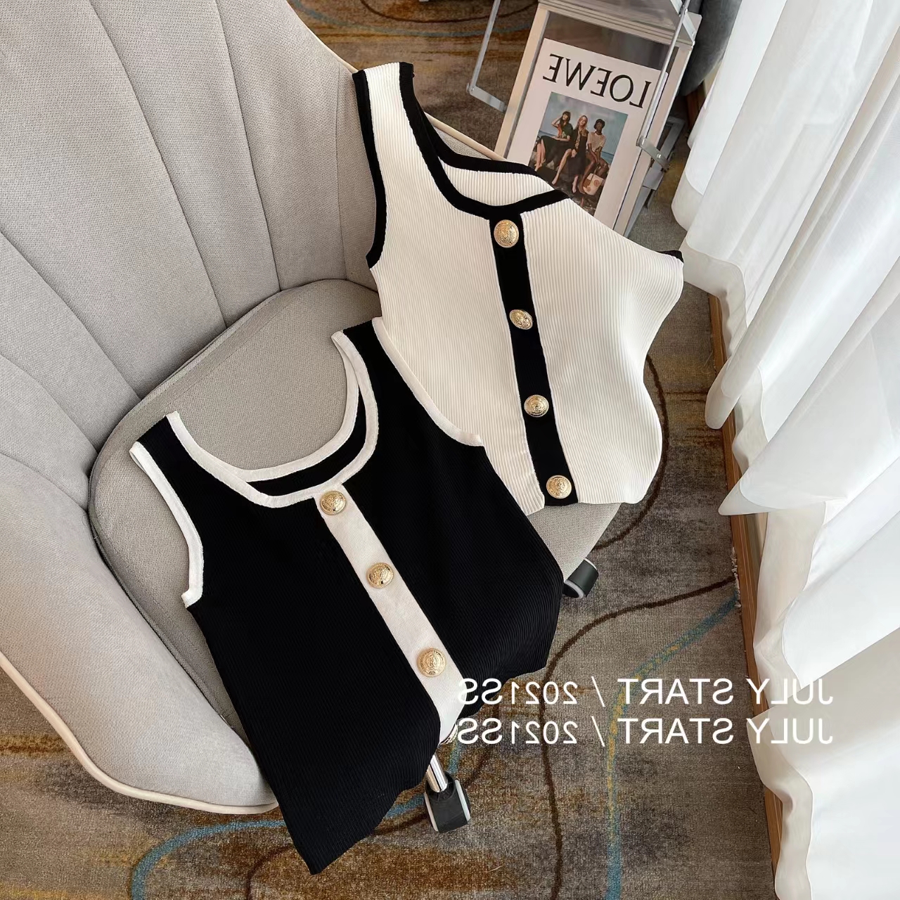 2022 summer new Korean version xiaoxiangfeng black and white contrast color metal buckle sleeveless knitted vest suspender for women