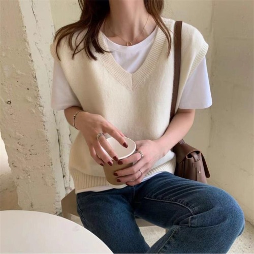 v collar campus wind vest female autumn winter new style thick loose casual vest sweater jumjacket vest female